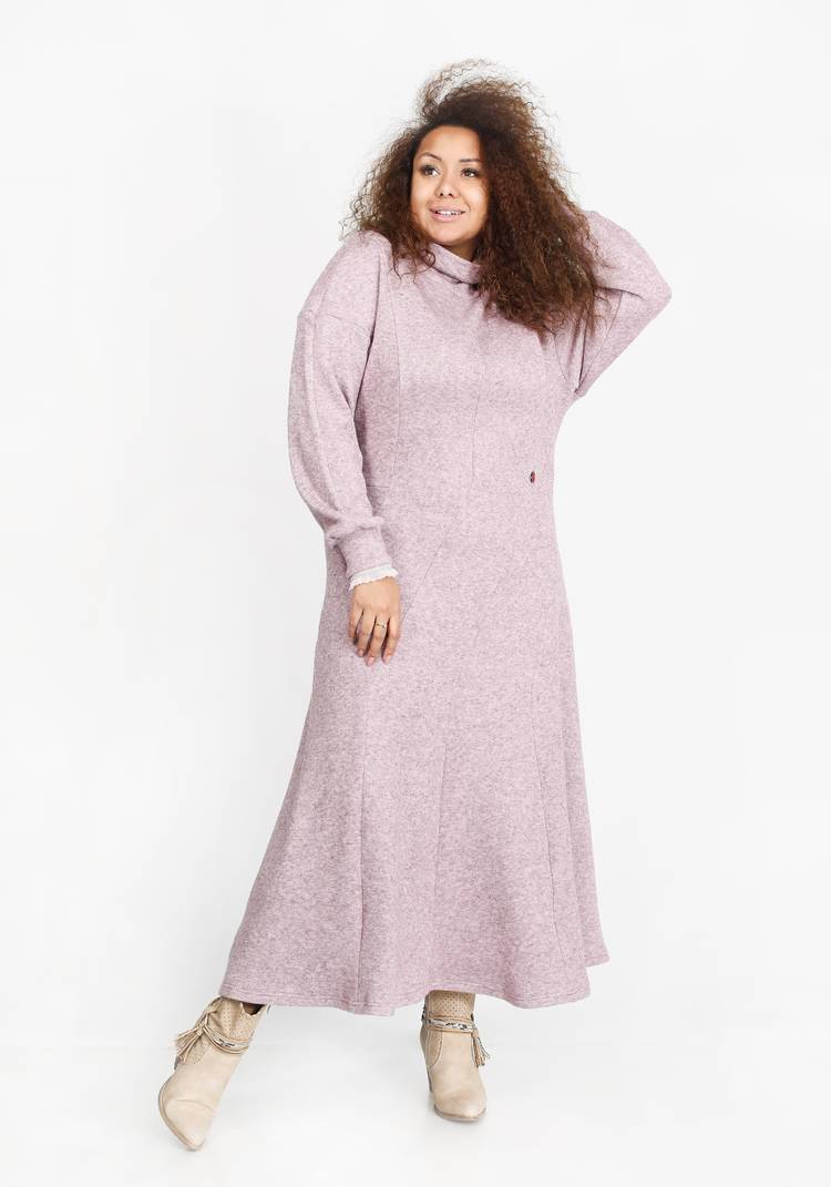 Платье с высоким воротником и манжетами шир.  750, рис. 1