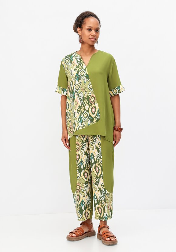 Костюм с асимметричными вставками шир.  580, рис. 13