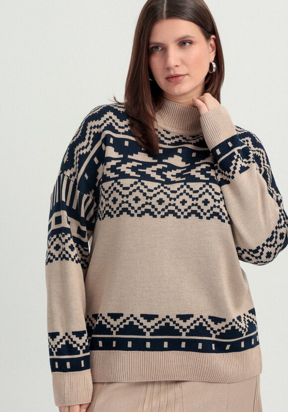 Свитер с геометрическим орнаментом шир.  580, рис. 7