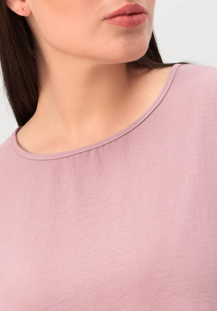 Блуза базовая со спущенной линией плеча шир.  750, рис. 28