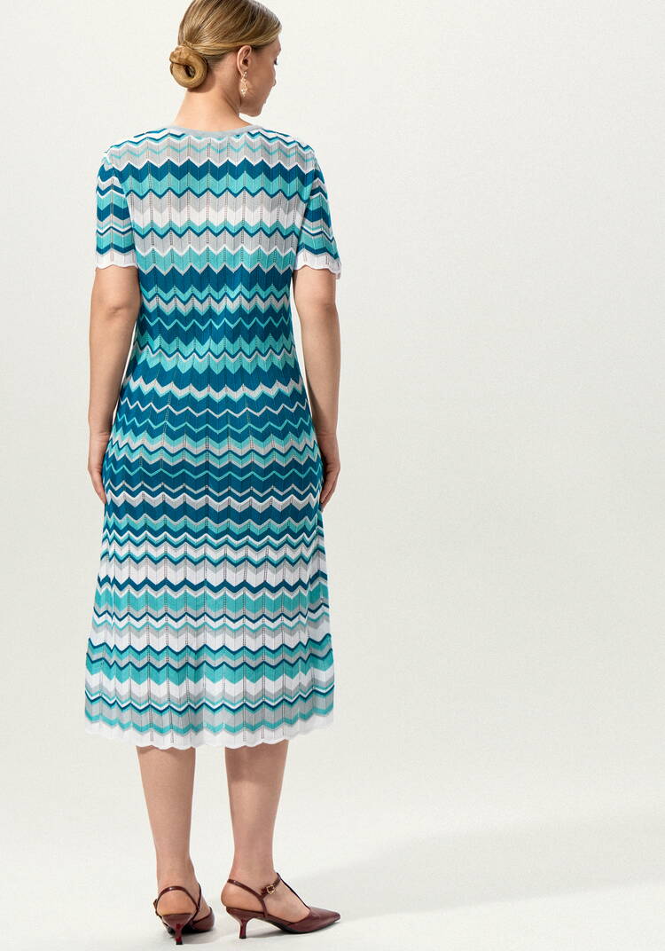 Платье с рисунком морской волны шир.  750, рис. 42