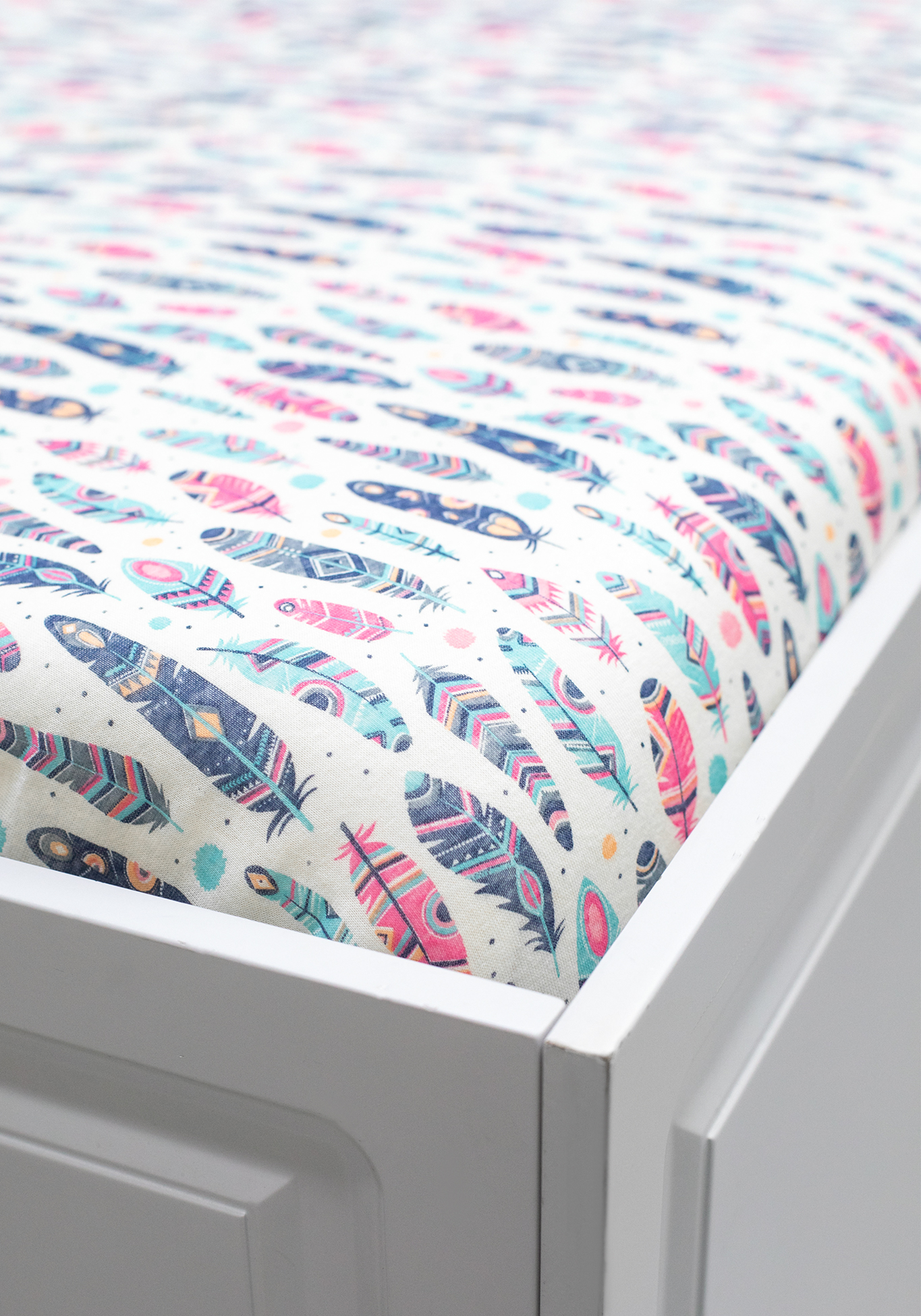 

Простыня на резинке " Перышко", Молочный