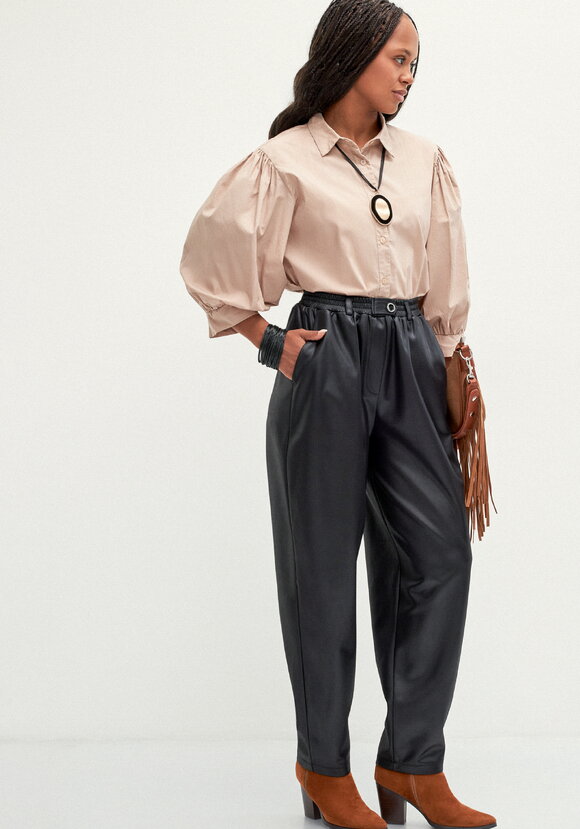 Брюки бананы с глянцевым напылением шир.  580, рис. 16