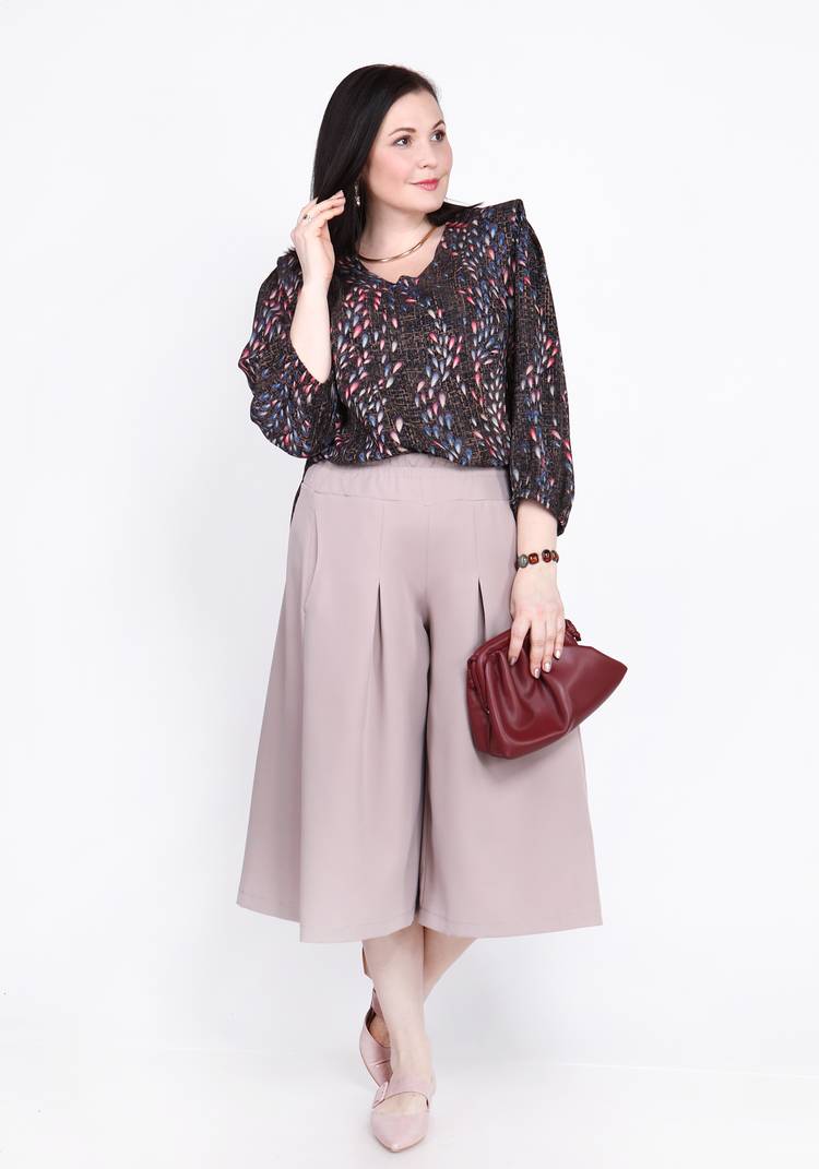 Блуза с декаративным рельефным плечом шир.  750, рис. 3