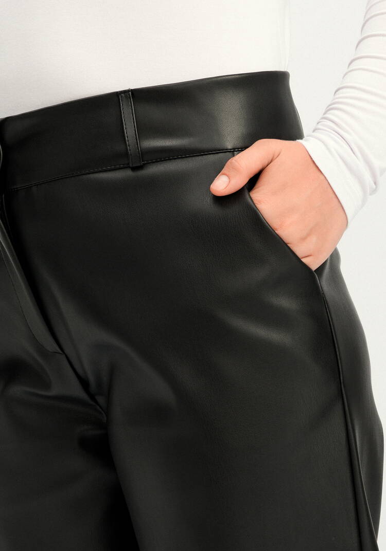 Брюки прямого кроя из экокожи шир.  750, рис. 13