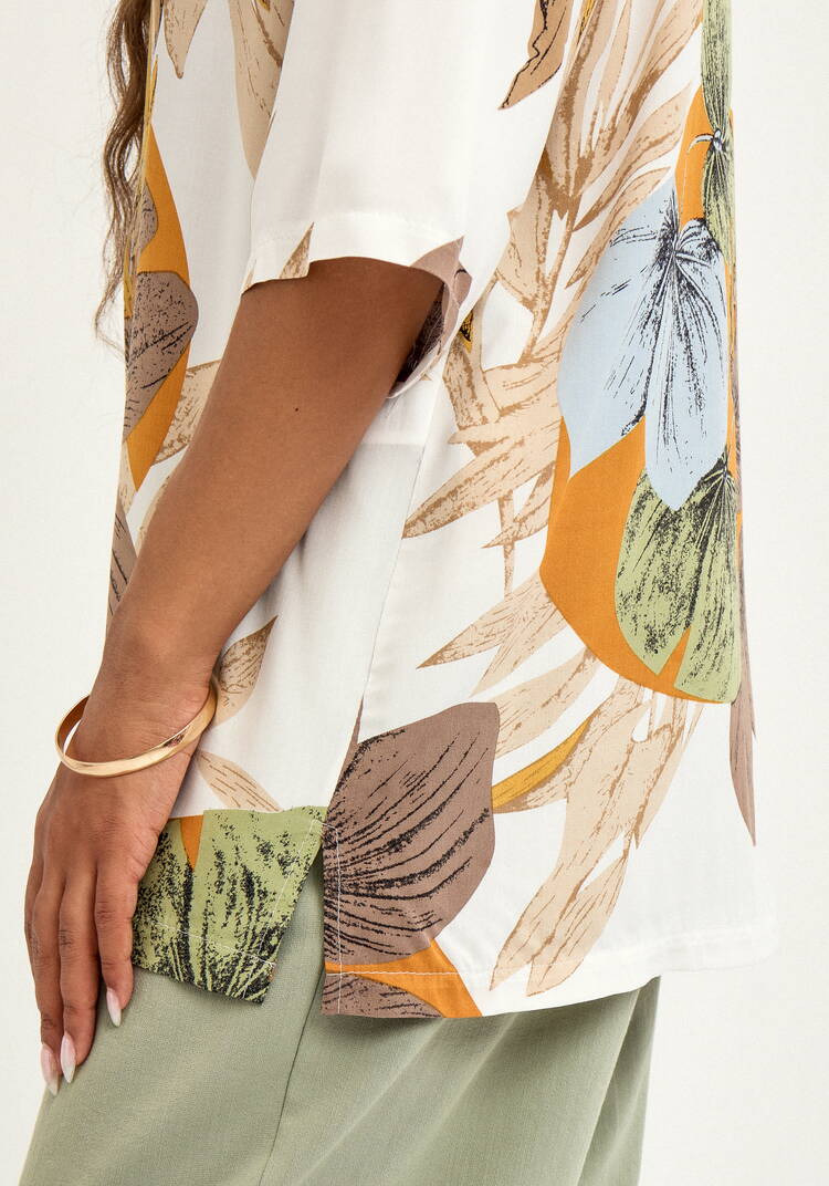 Блуза из штапеля с тропическим принтом шир.  750, рис. 14