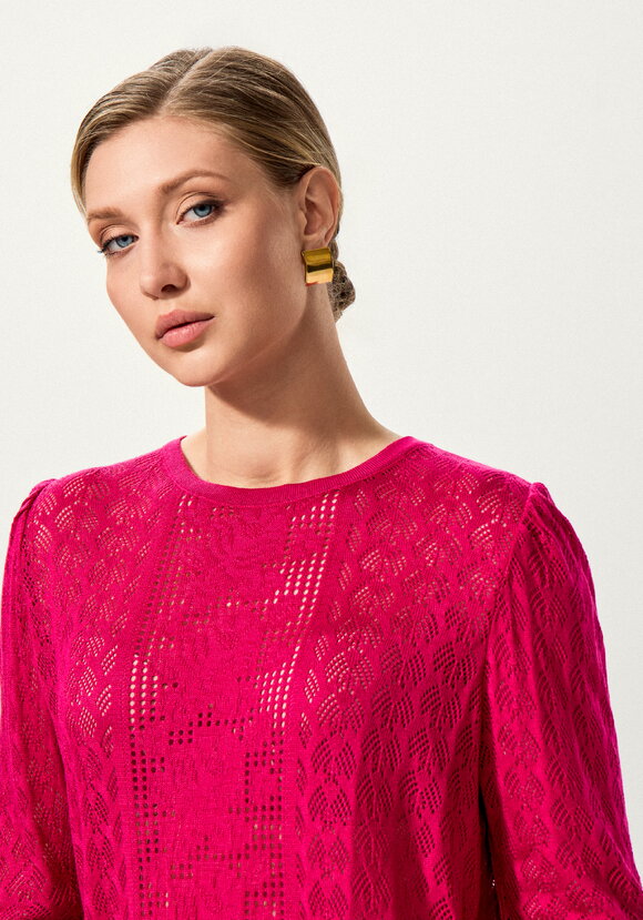 Джемпер с ажурным рисунком и защипами шир.  580, рис. 12