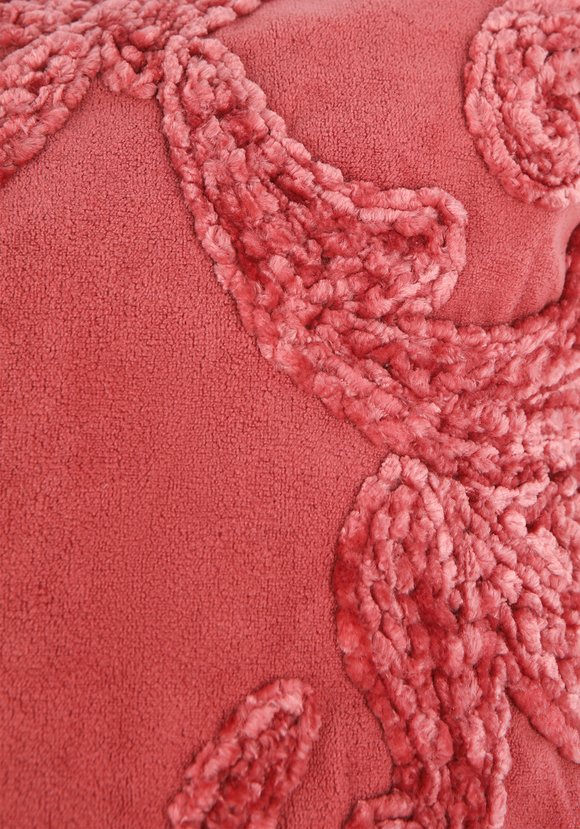 Наволочка велюровая с вышивкой шир.  580, рис. 4