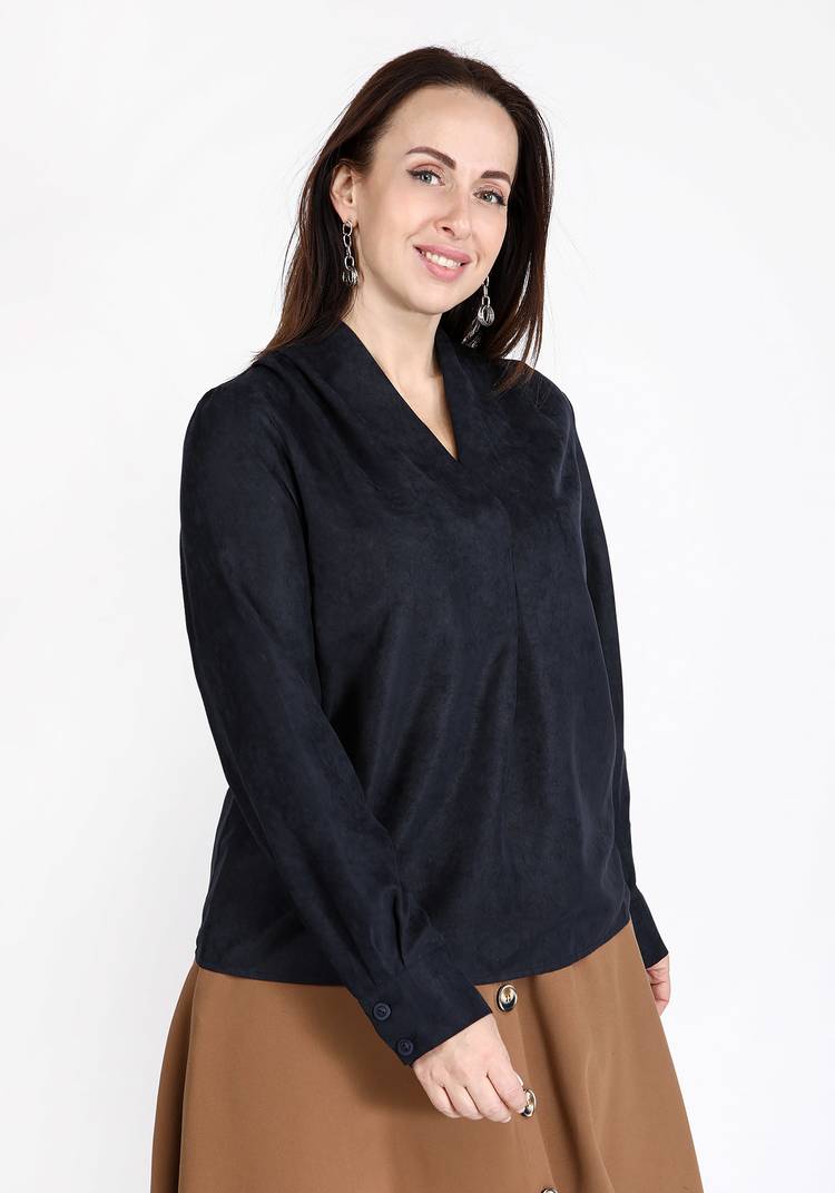 Блуза с V-вырезом горловины шир.  750, рис. 5