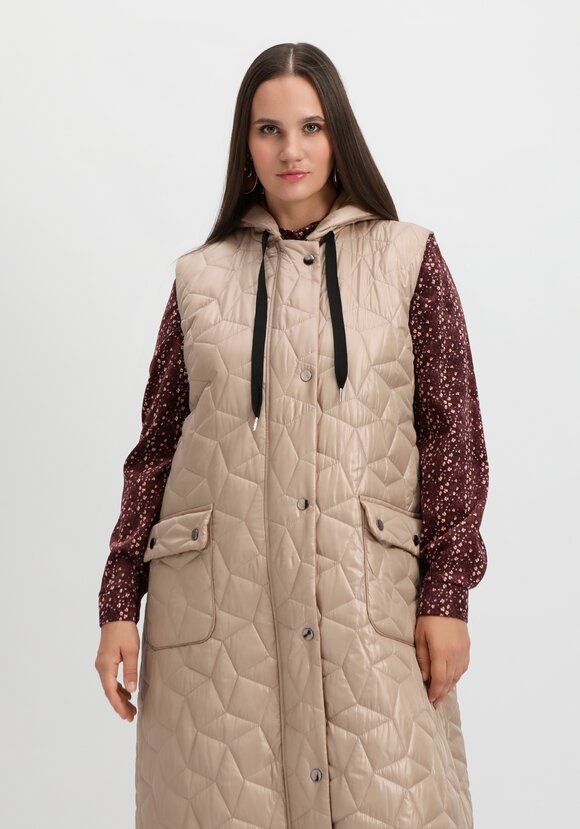 Жилет оверсайз удлинённый с капюшоном шир.  580, рис. 32