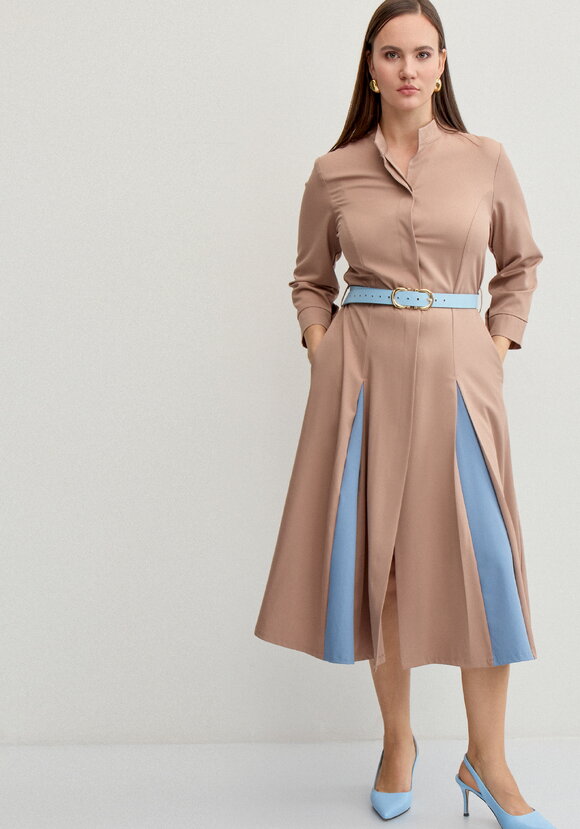 Платье с контрастными вставками в складках шир.  580, рис. 8