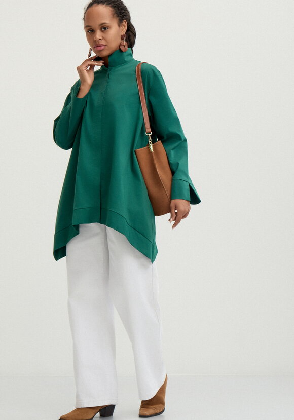 Рубашка с отложным воротом стойкой шир.  580, рис. 2