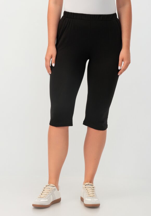 Костюм с принтом на футболке шир.  580, рис. 24