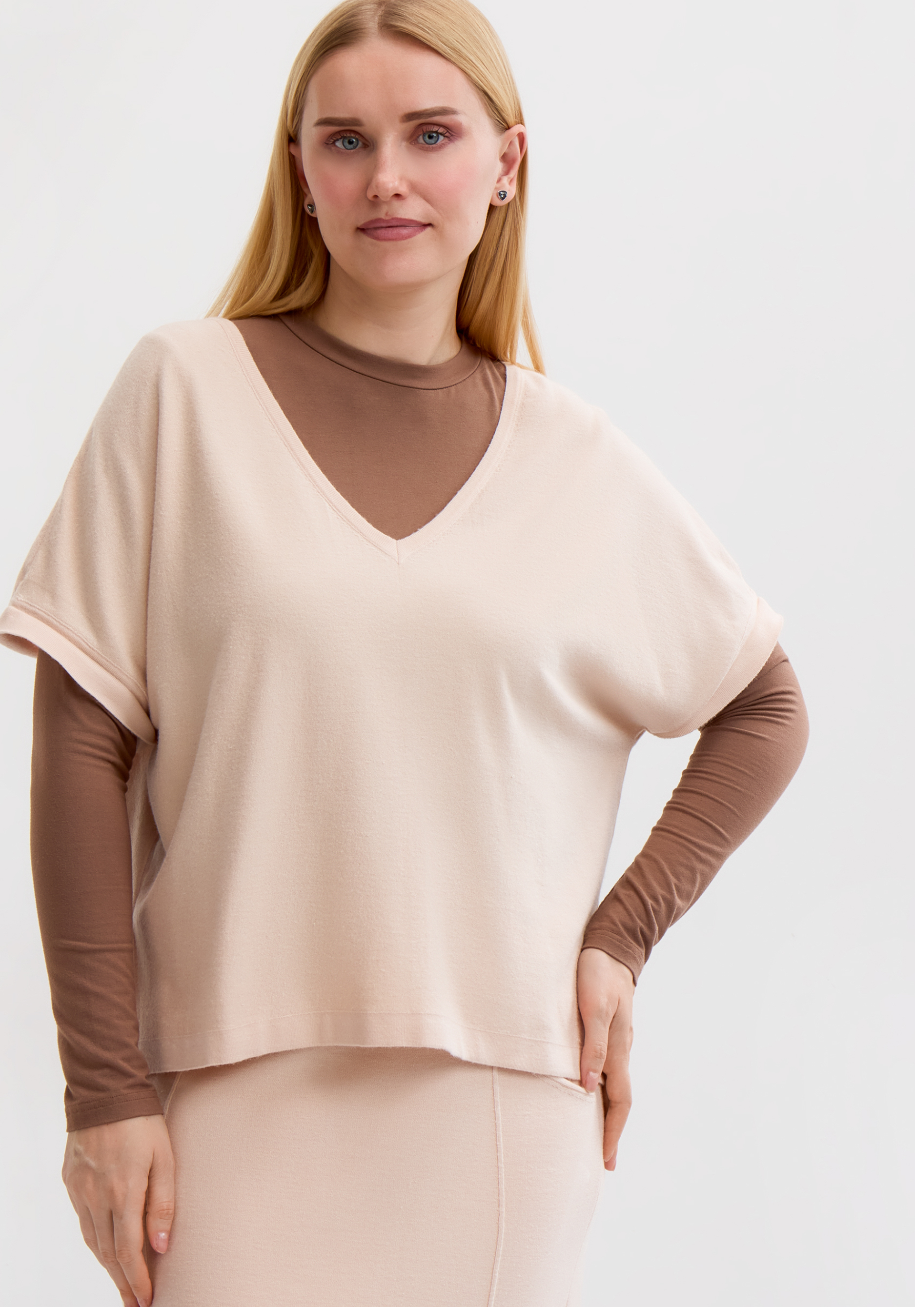 

Жилет "Динора", Бежевый