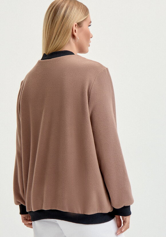 Бомбер на молнии с рибаной шир.  580, рис. 3