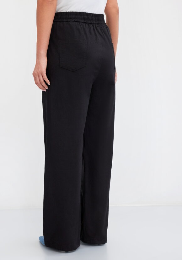 Брюки на резинке по поясу, прямые Симона шир.  580, рис. 21