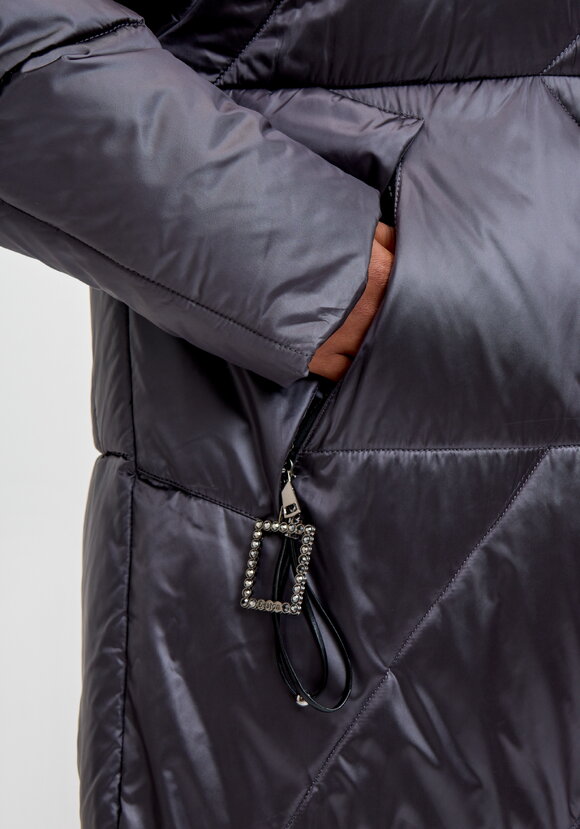 Пальто зимнее с мерцающей тканью шир.  580, рис. 13