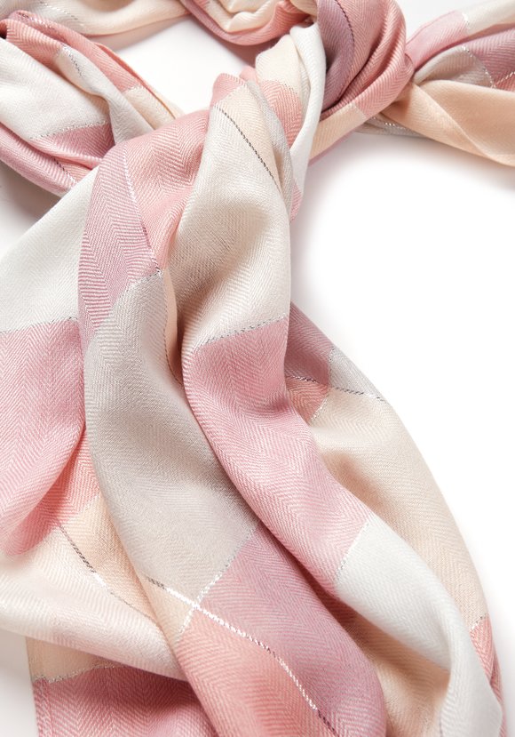 Палантин в клетку Амели шир.  580, рис. 17