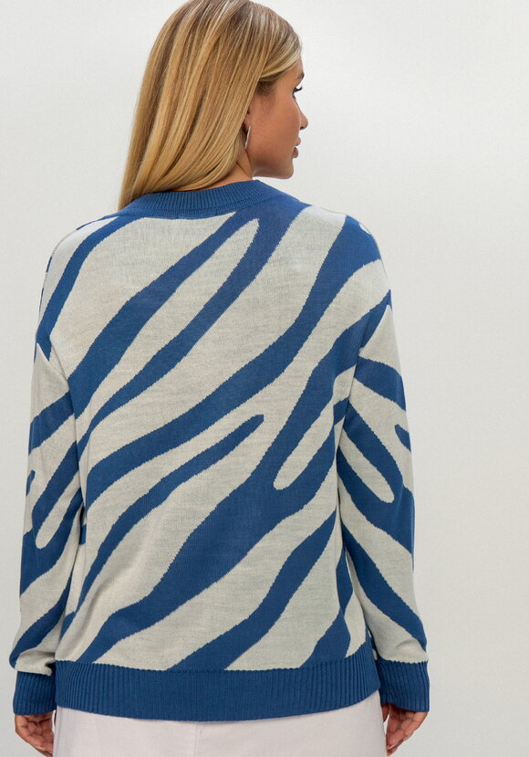 Джемпер с принтом зебра шир.  580, рис. 47