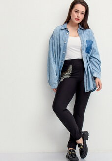 Джеггинсы со стразами по бокам