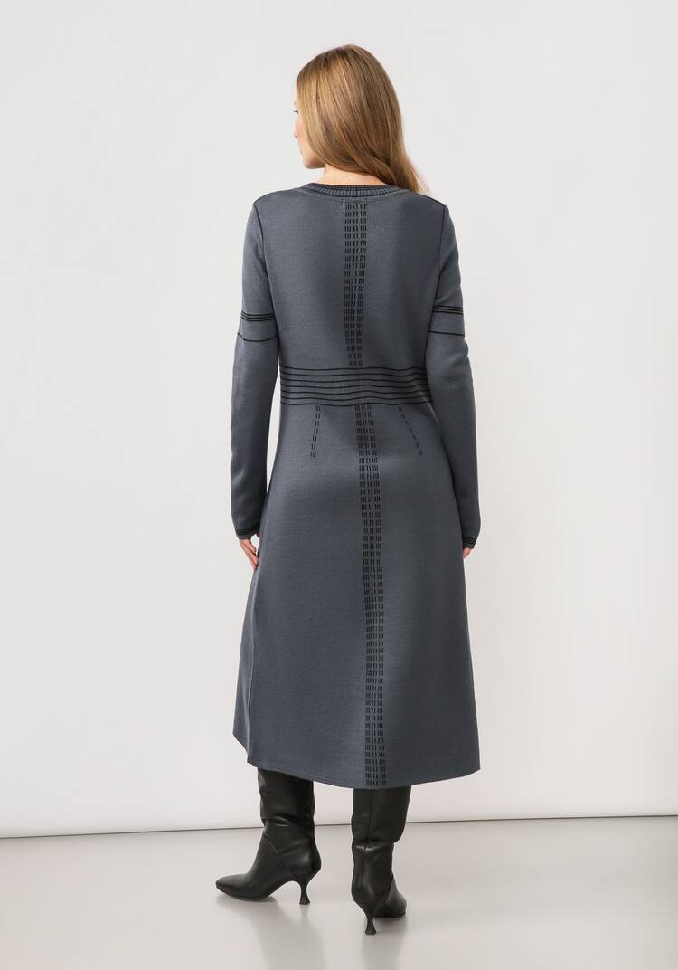 Платье миди с длинным рукавом и разрезом шир.  750, рис. 13