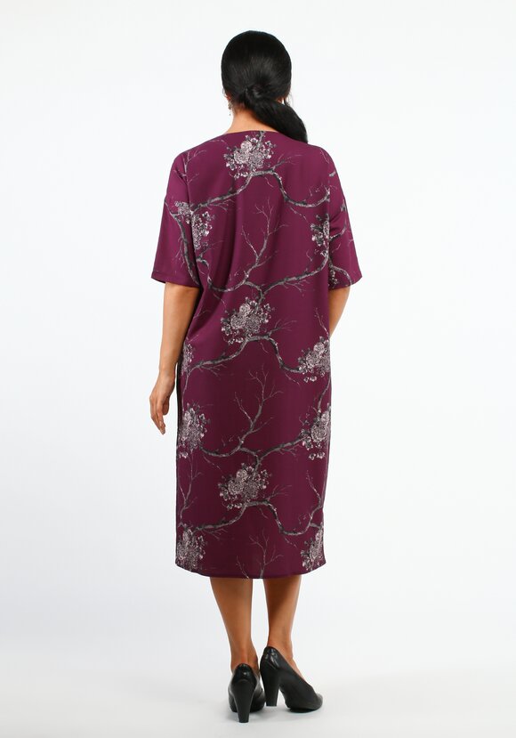 Платье свободного кроя с рукавом 1/2 шир.  580, рис. 9