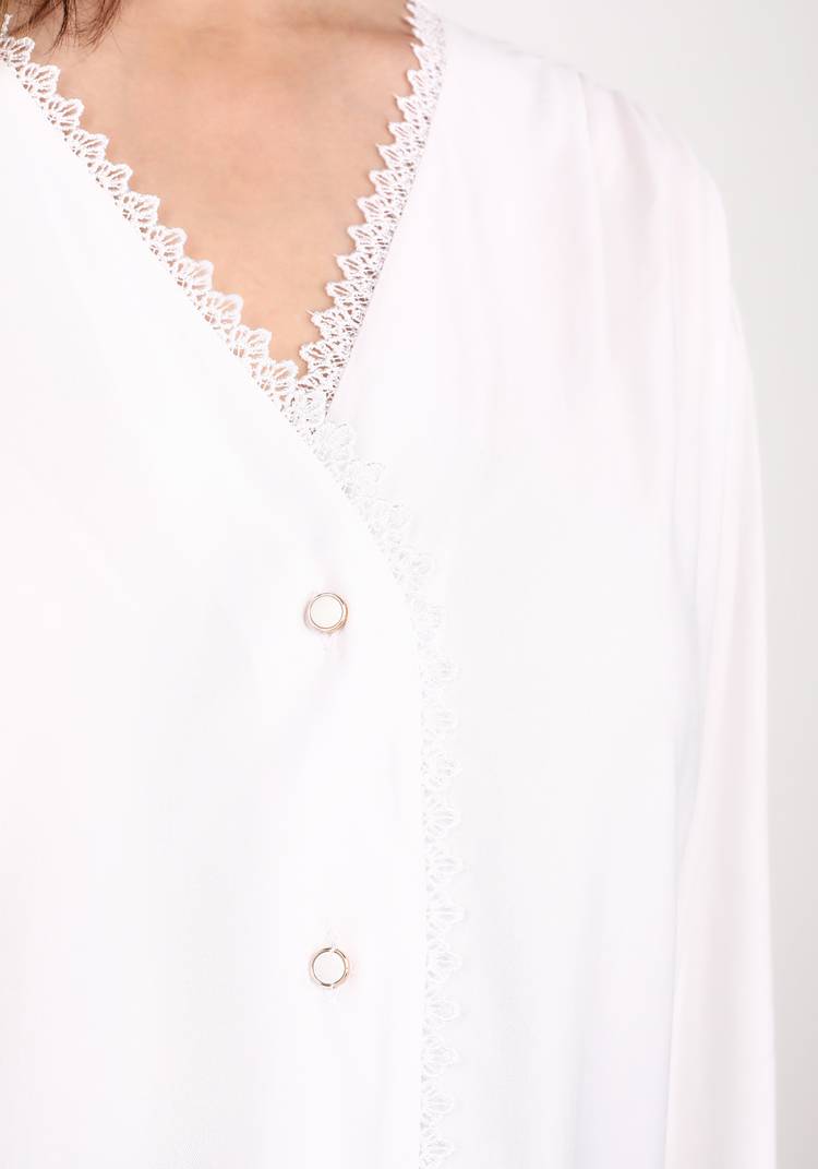 Блуза с V-образным вырезом и кружевом шир.  750, рис. 4