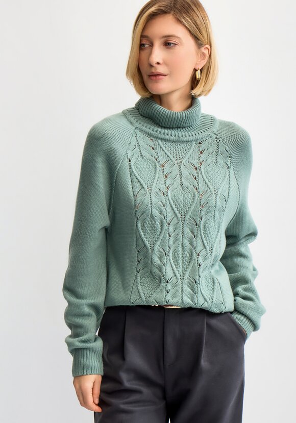 Свитер с ажурным рисунком шир.  580, рис. 4