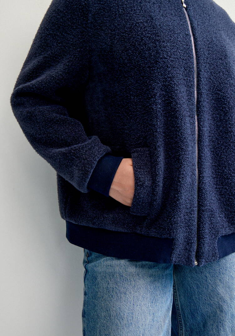 Бомбер на молнии с воротником-стойкой шир.  750, рис. 5