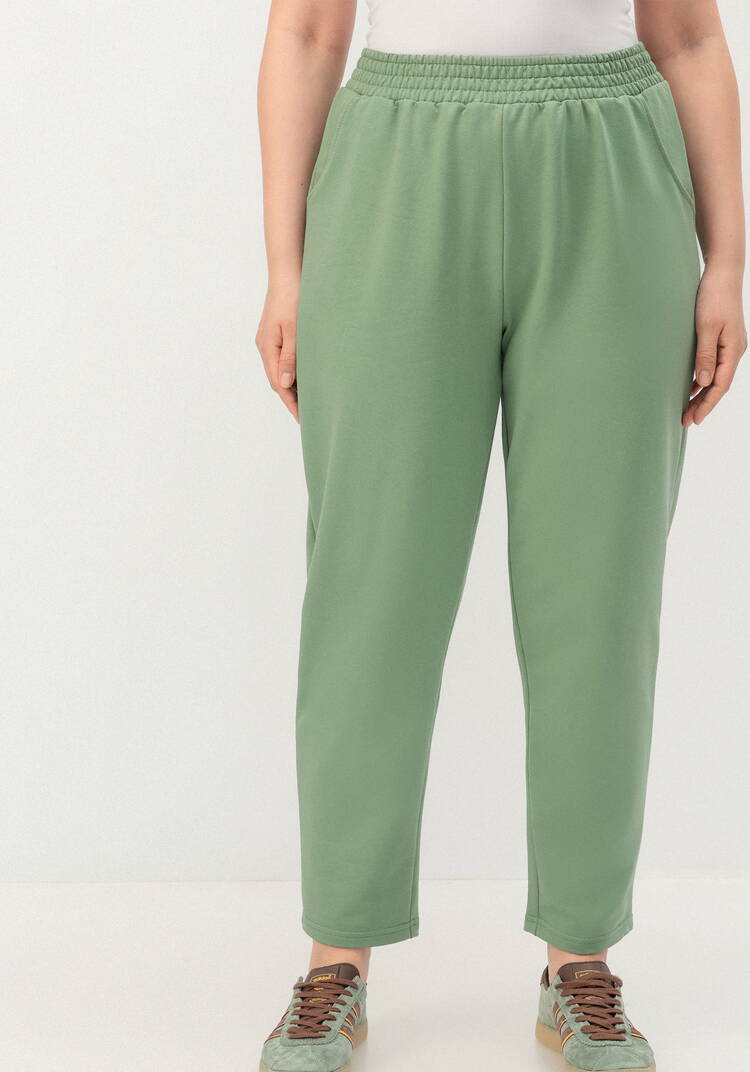 Комплект брючный с принтом на футболке шир.  750, рис. 37