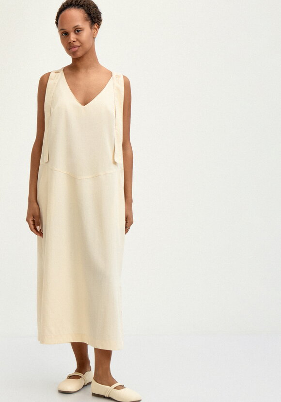 Сарафан изо льна шир.  580, рис. 4