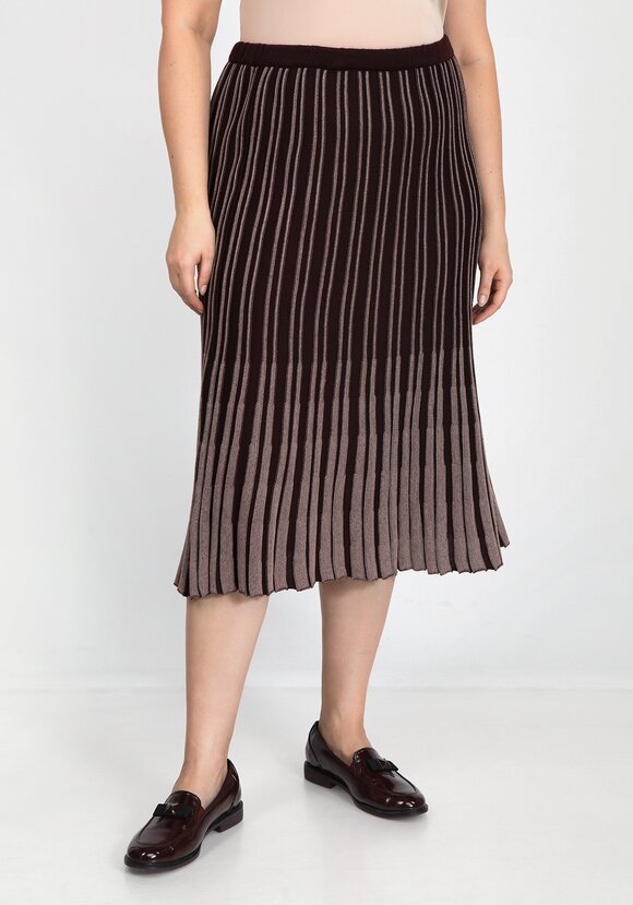 Юбка А-силуэта в вертикальную полоску шир.  580, рис. 7