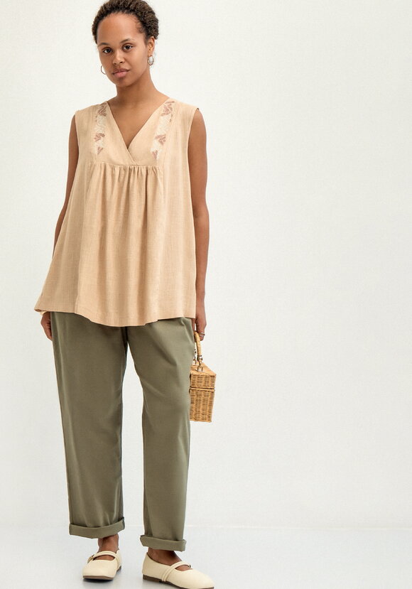 Блуза с вышивкой по переду и спинке шир.  580, рис. 2