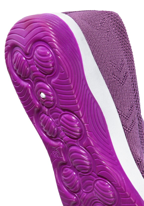 Кроссовки Вега шир.  580, рис. 40