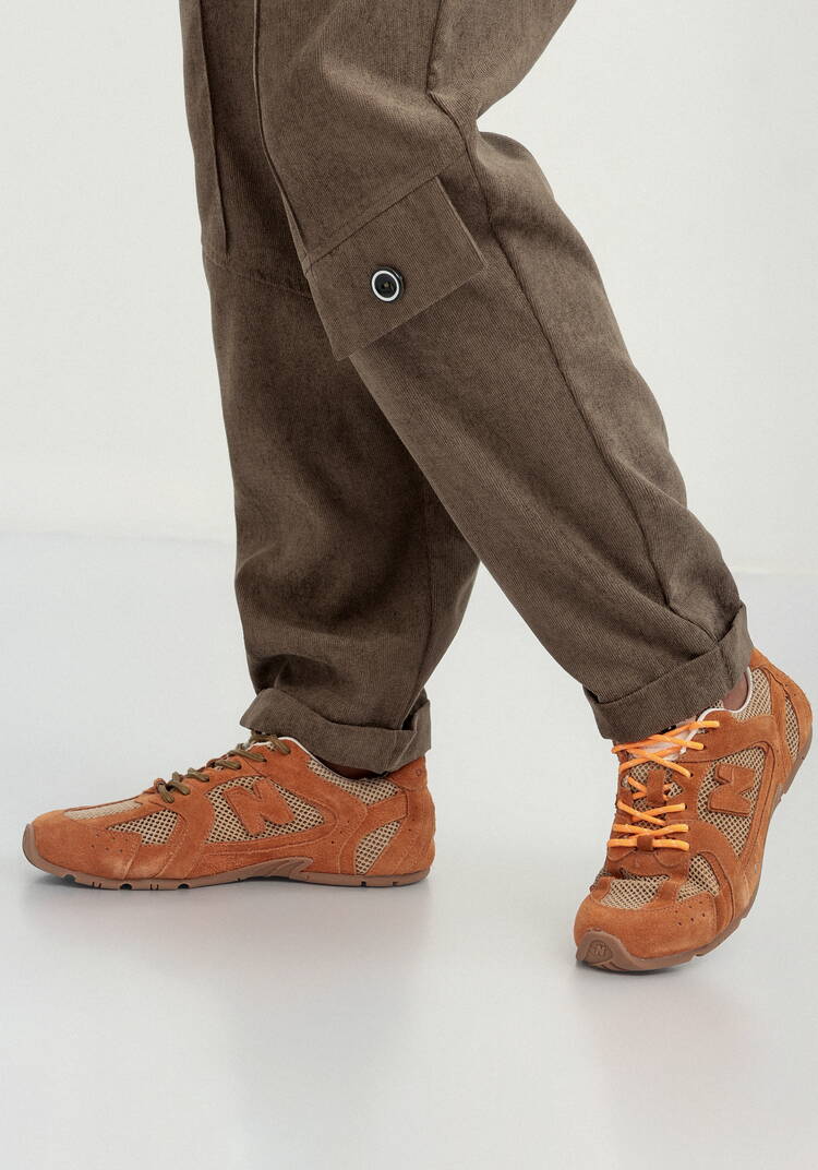 Брюки бананы вельветовые на резинке шир.  750, рис. 21