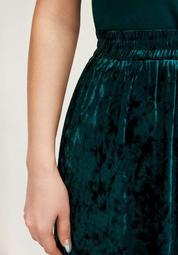 Юбка полусолнце из бархата шир.  580, рис. 12