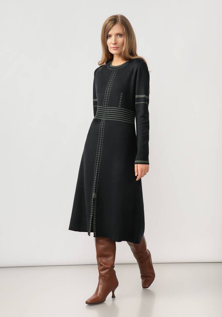 Платье миди с длинным рукавом и разрезом шир.  750, рис. 8