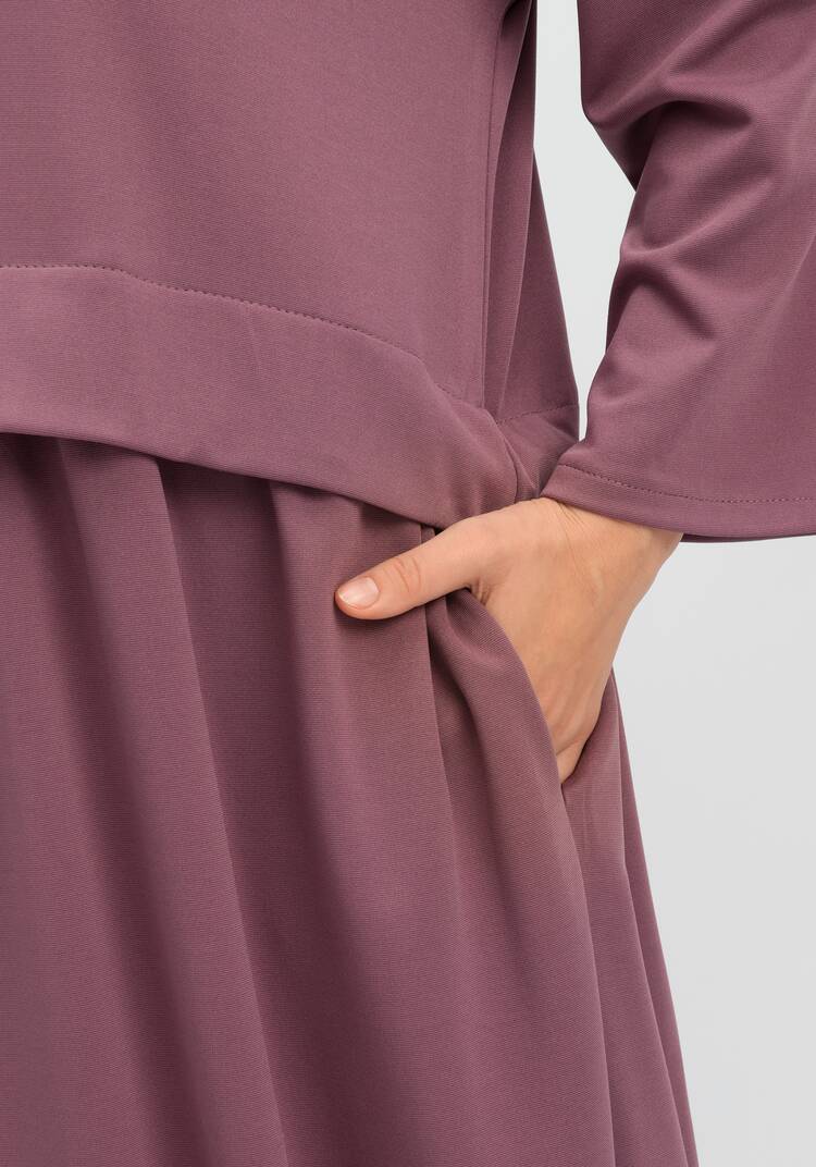 Платье с отрезной кокеткой-обманкой шир.  750, рис. 14