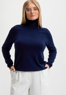 Водолазка Дамира