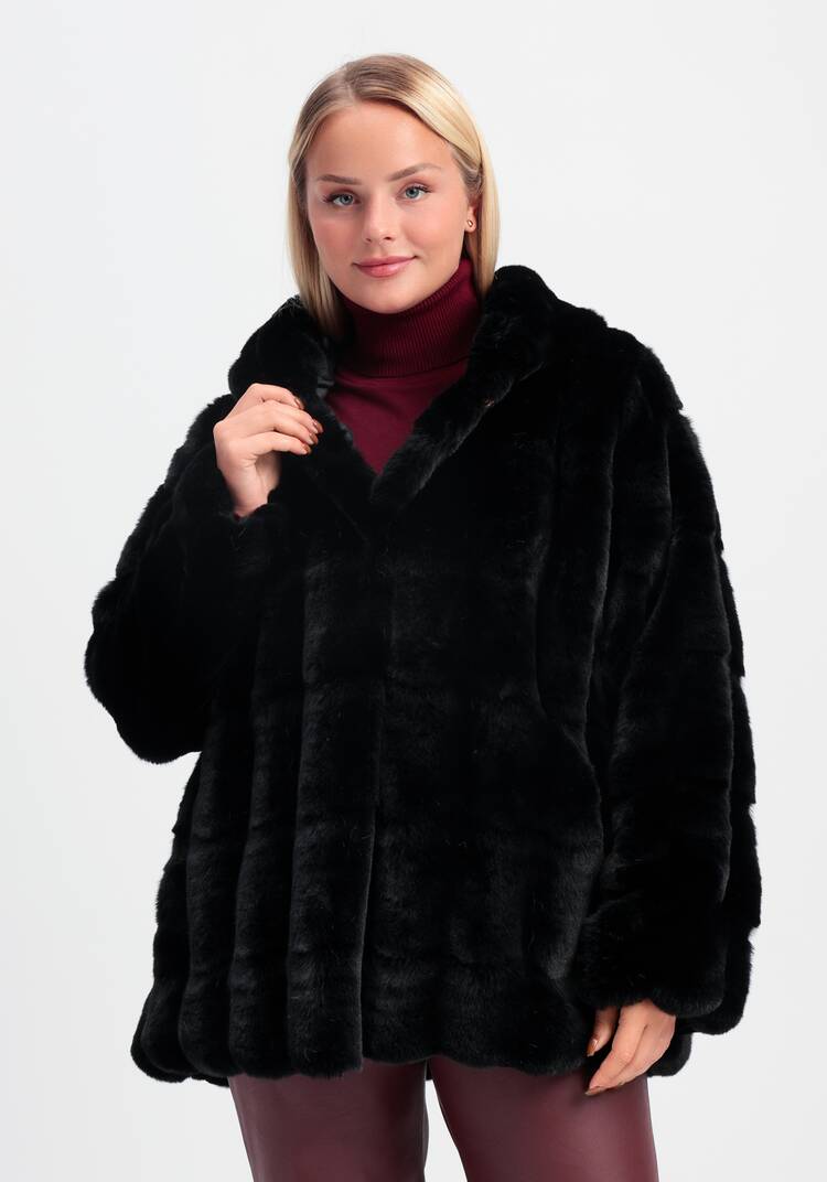 Шуба фактурная с капюшоном и брошью шир.  750, рис. 8