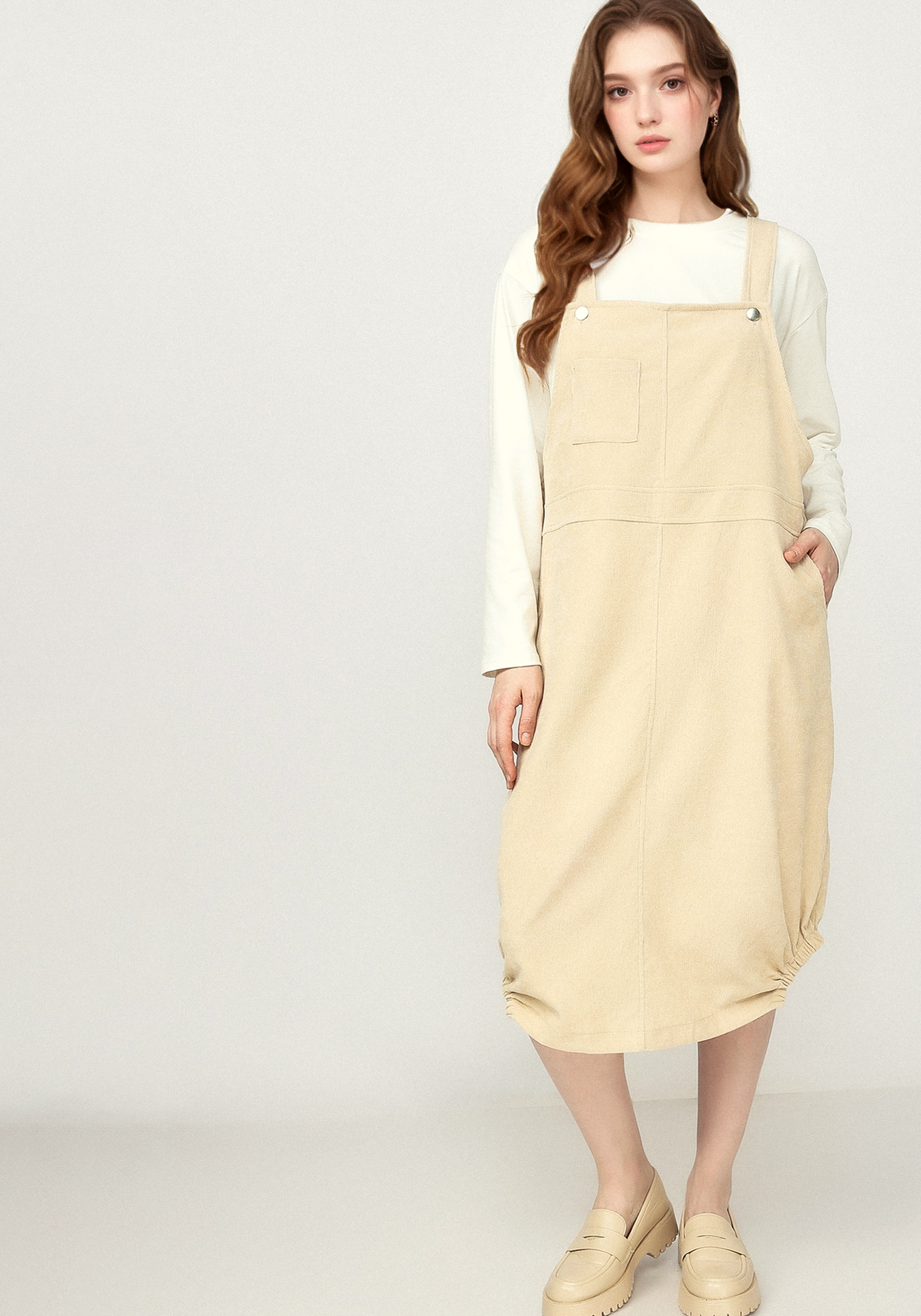 Сарафан из микровельвета на бретелях