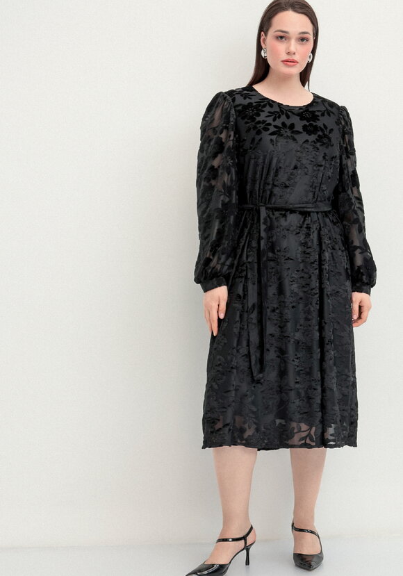 Платье с цветами из бархата шир.  580, рис. 12