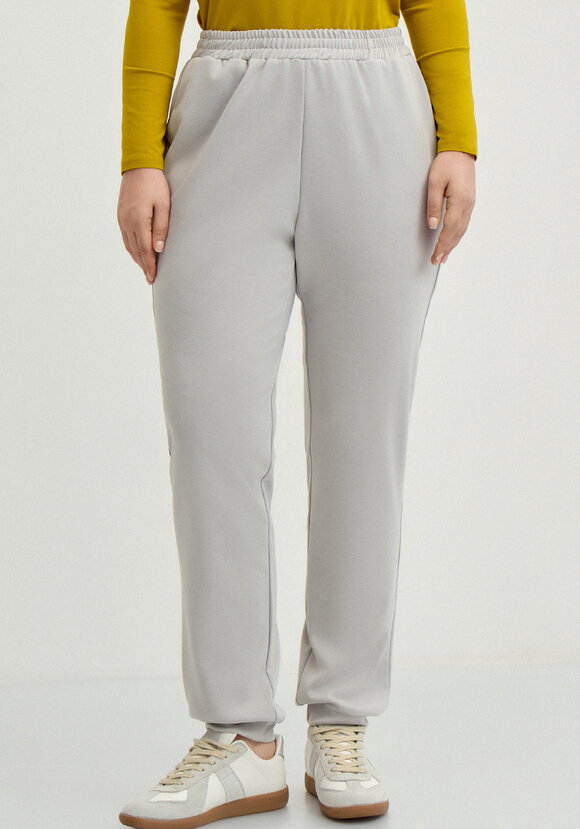 Брюки спортивные из трикотажа шир.  580, рис. 12