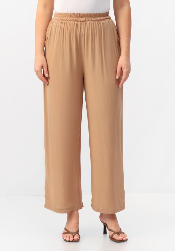 Брюки свободные на резинке по талии шир.  580, рис. 20