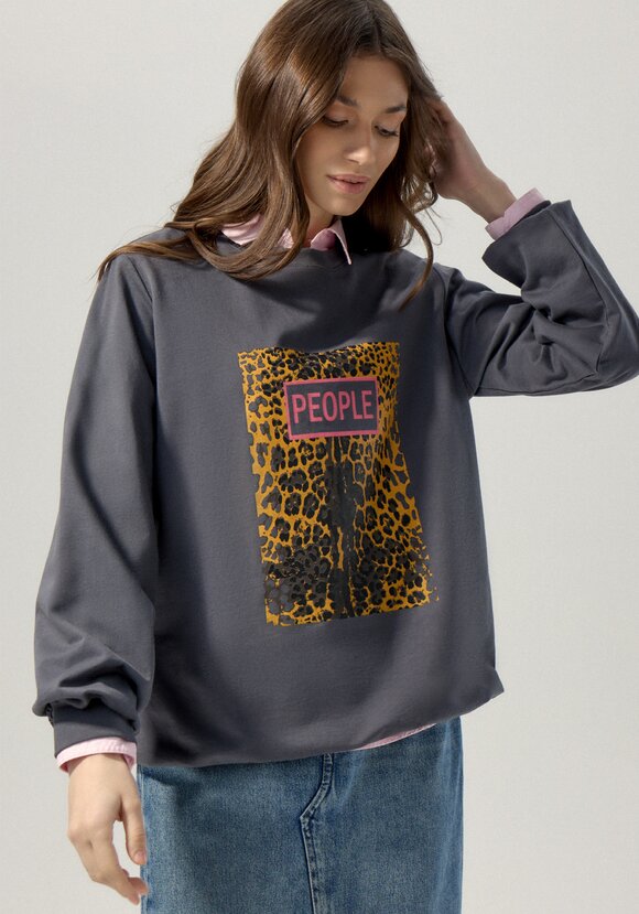Свитшот с анималистичным принтом на груди шир.  580, рис. 3