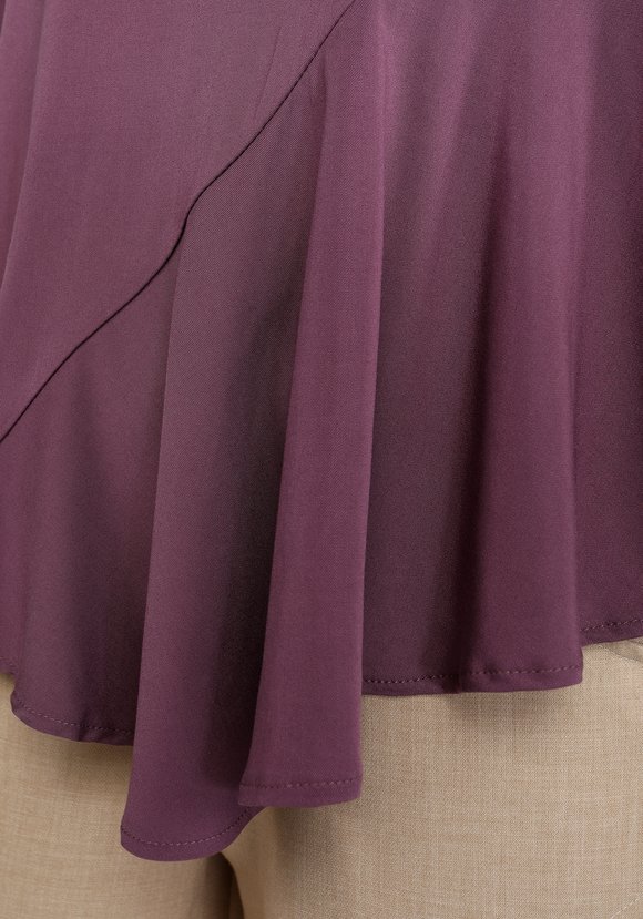 Блуза с асимметричным воланом шир.  580, рис. 8