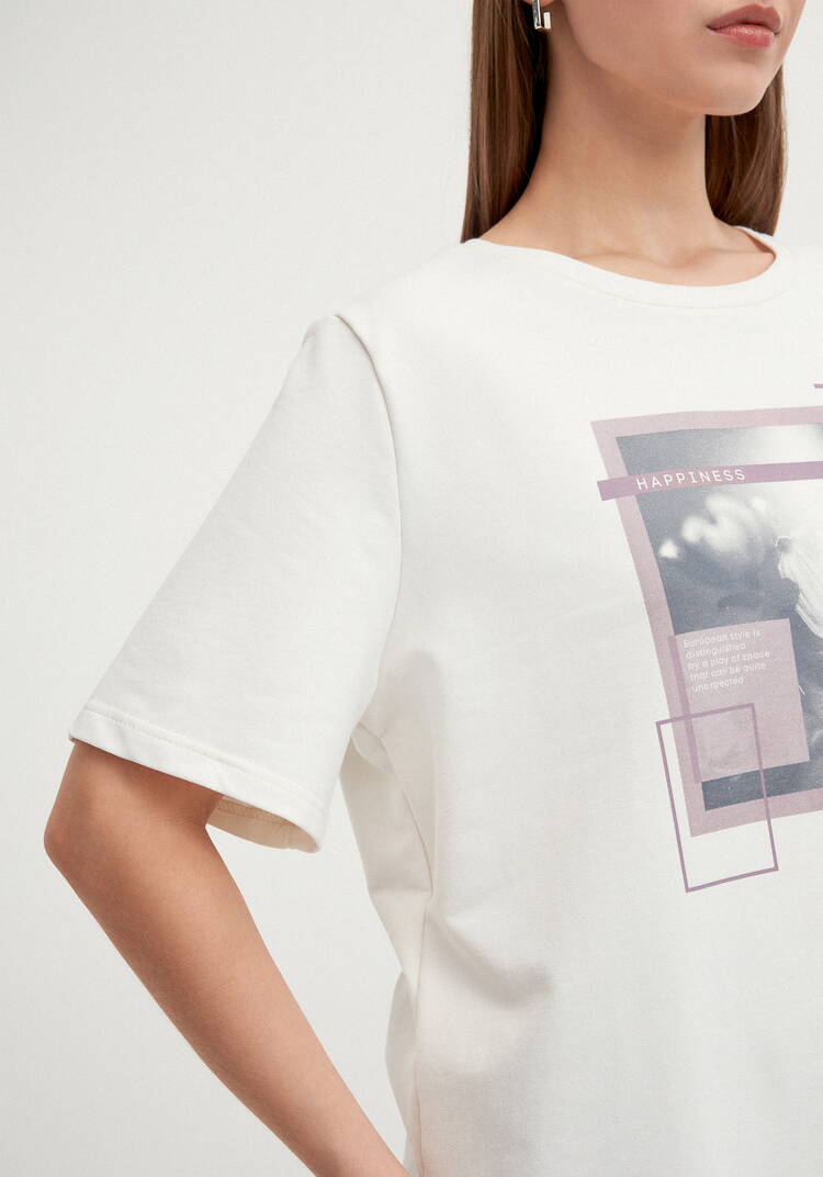 Костюм с флористическим принтом на футболке шир.  750, рис. 41