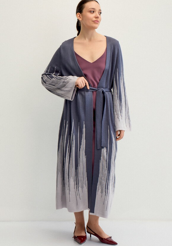 Кардиган удлиненный с принтом-абстракцией шир.  580, рис. 14