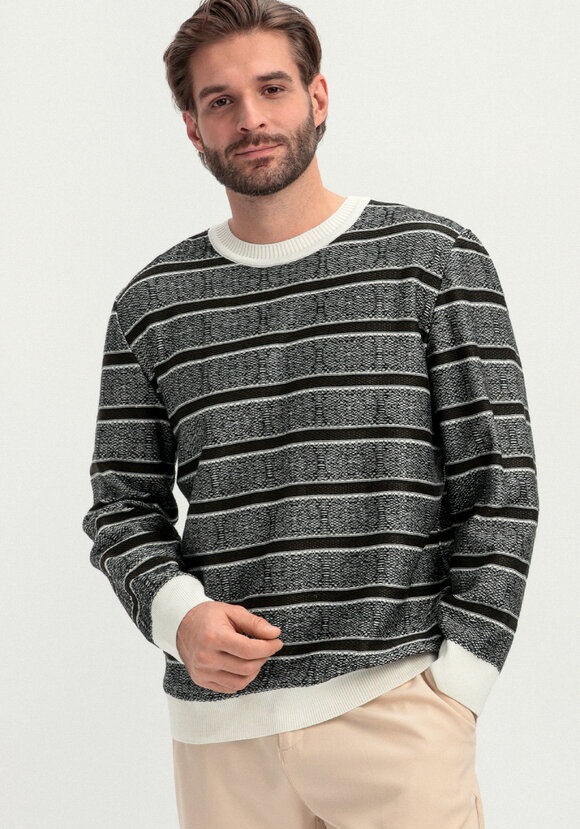 Джемпер в полоску с контрастными манжетами шир.  580, рис. 8