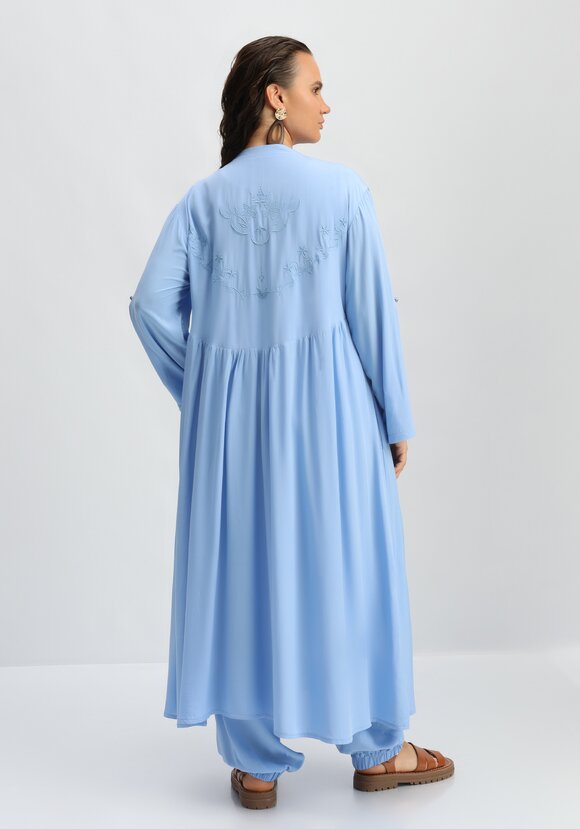 Рубашка удлиненная с вышивкой на кокетке шир.  580, рис. 4